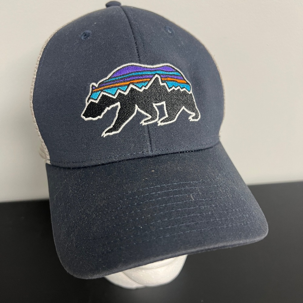 Patagonia Fitz Roy Bear Trucker Hat Navy Blue Snapback Mesh Cap OSFA Outdoor